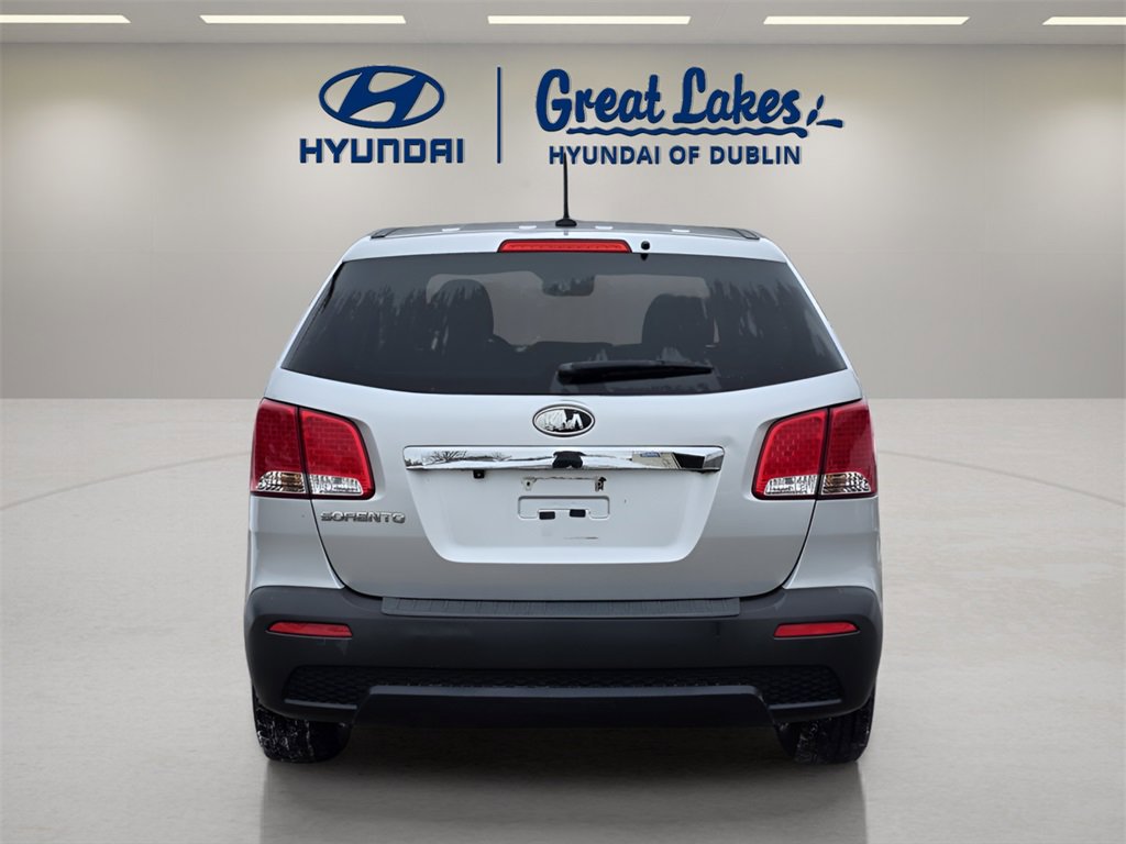 Used 2013 Kia Sorento LX image 4