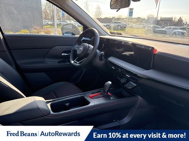 New 2026 Nissan Kicks SR w/ SR Premium Package image 10