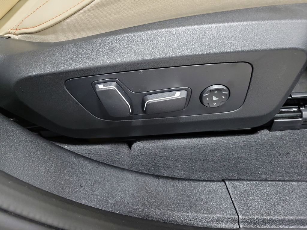 Used 2025 BMW X3 xDrive30i w/ Premium Package image 27