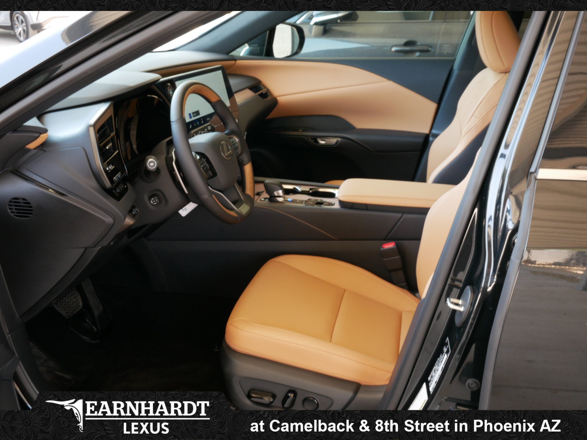 New 2026 Lexus RX 450h AWD w/ Convenience Package image 4
