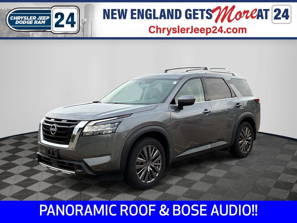 Used 2023 Nissan Pathfinder SL w/ SL Premium Package AWD/4WD image 1