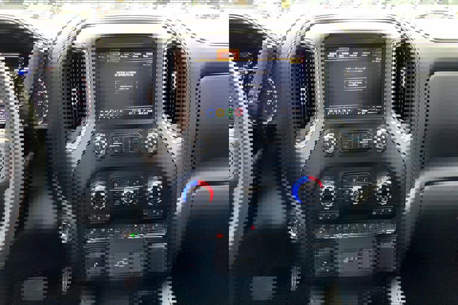 Used 2022 GMC Sierra 3500 Denali image 6