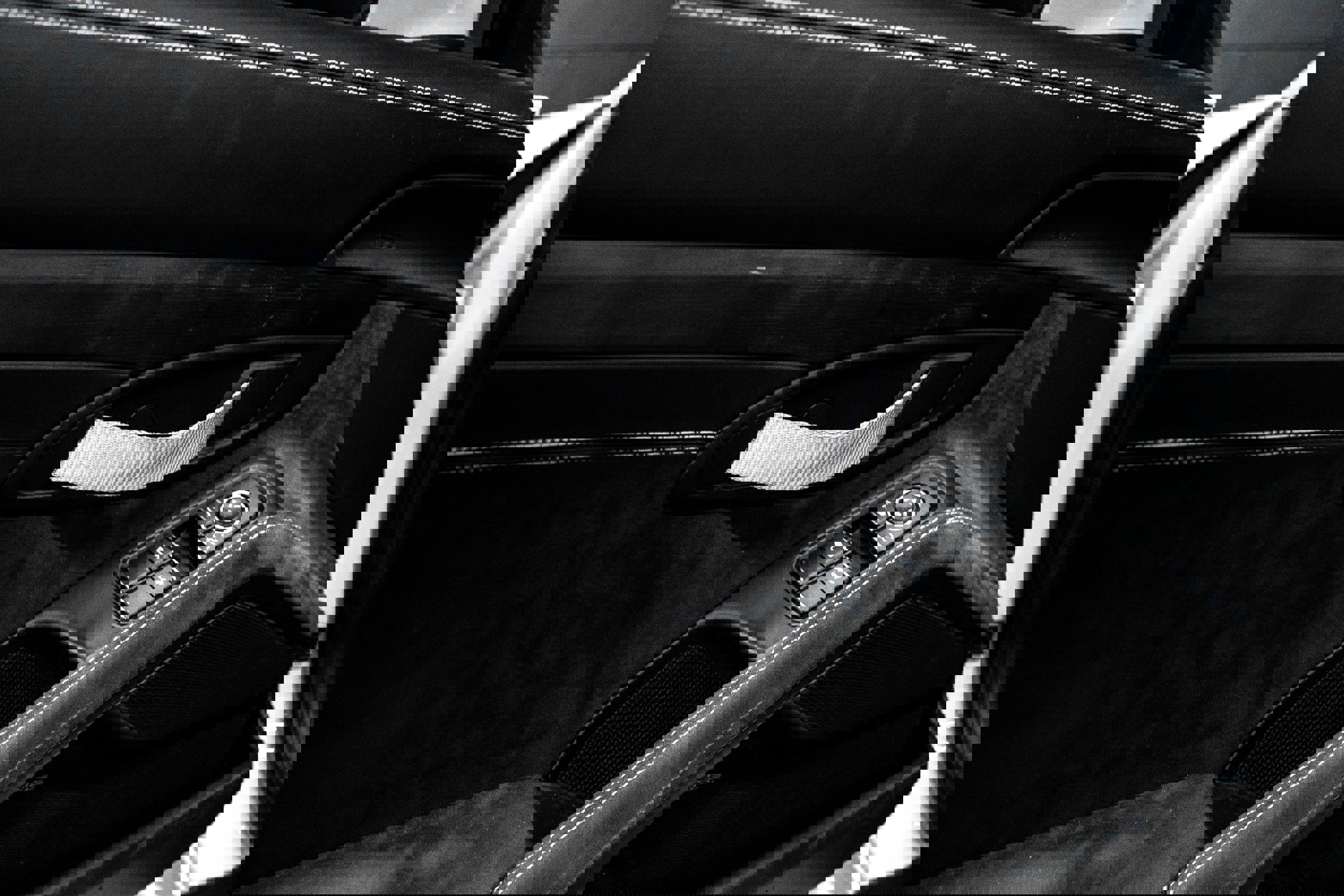 Used 2020 Porsche 718 Boxster Spyder RWD image 17