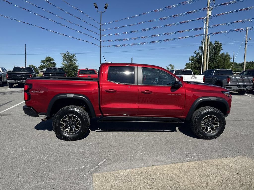 Used 2024 Chevrolet Colorado ZR2 AWD/4WD image 14