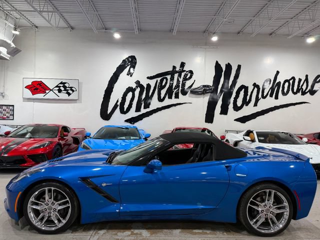 Used 2014 Chevrolet Corvette Stingray Convertible w/ 2LT Preferred Equipment Group RWD image 2