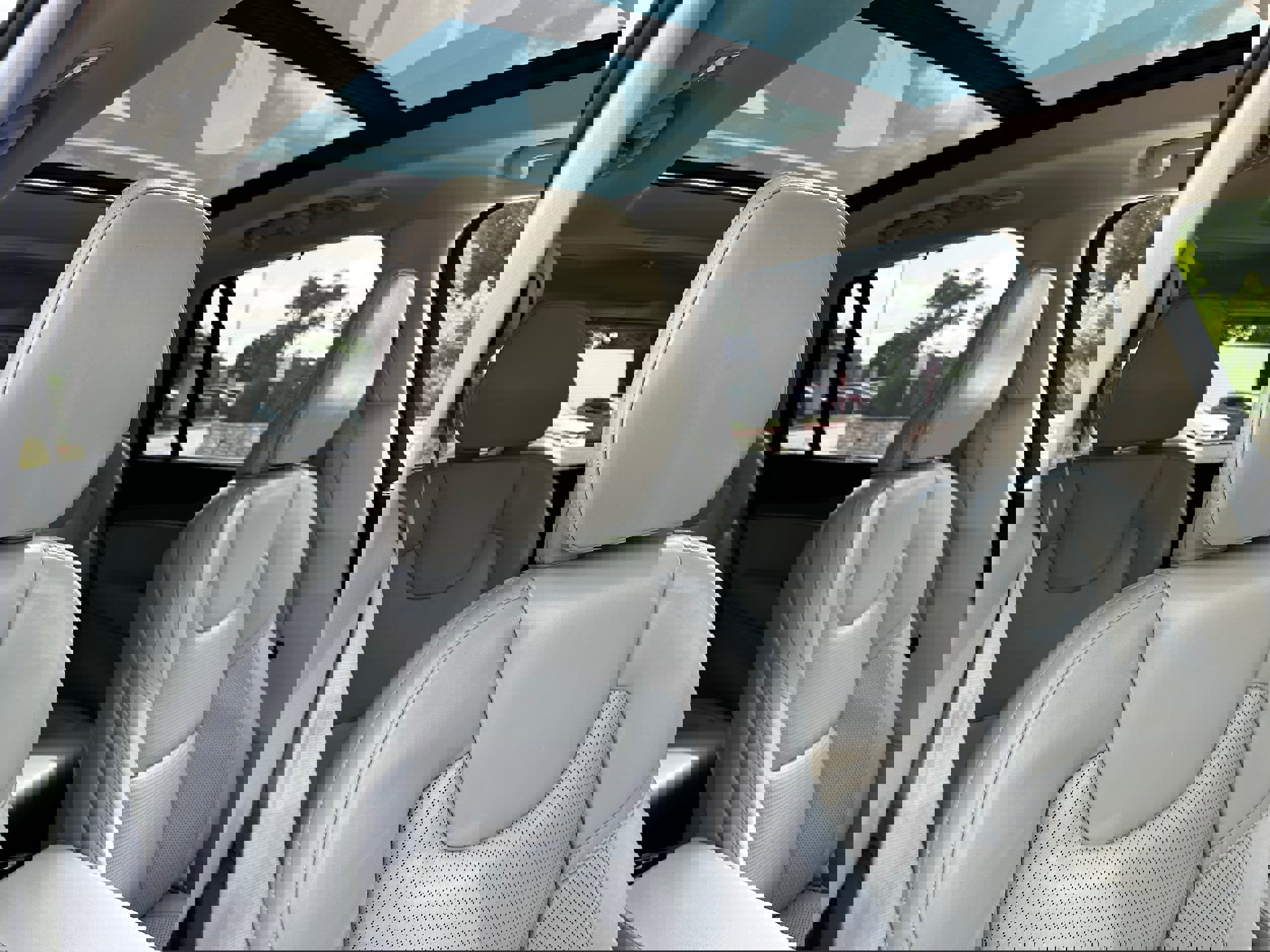 Certified 2023 Volvo XC90 B6 Ultimate image 11