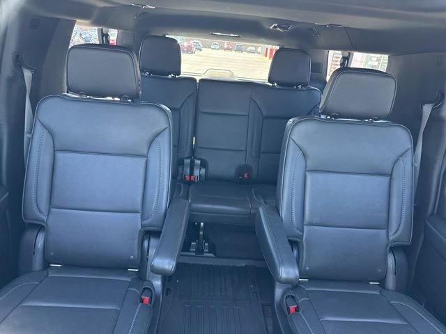 Used 2022 GMC Yukon XL Denali w/ Denali Premium Package AWD/4WD image 31