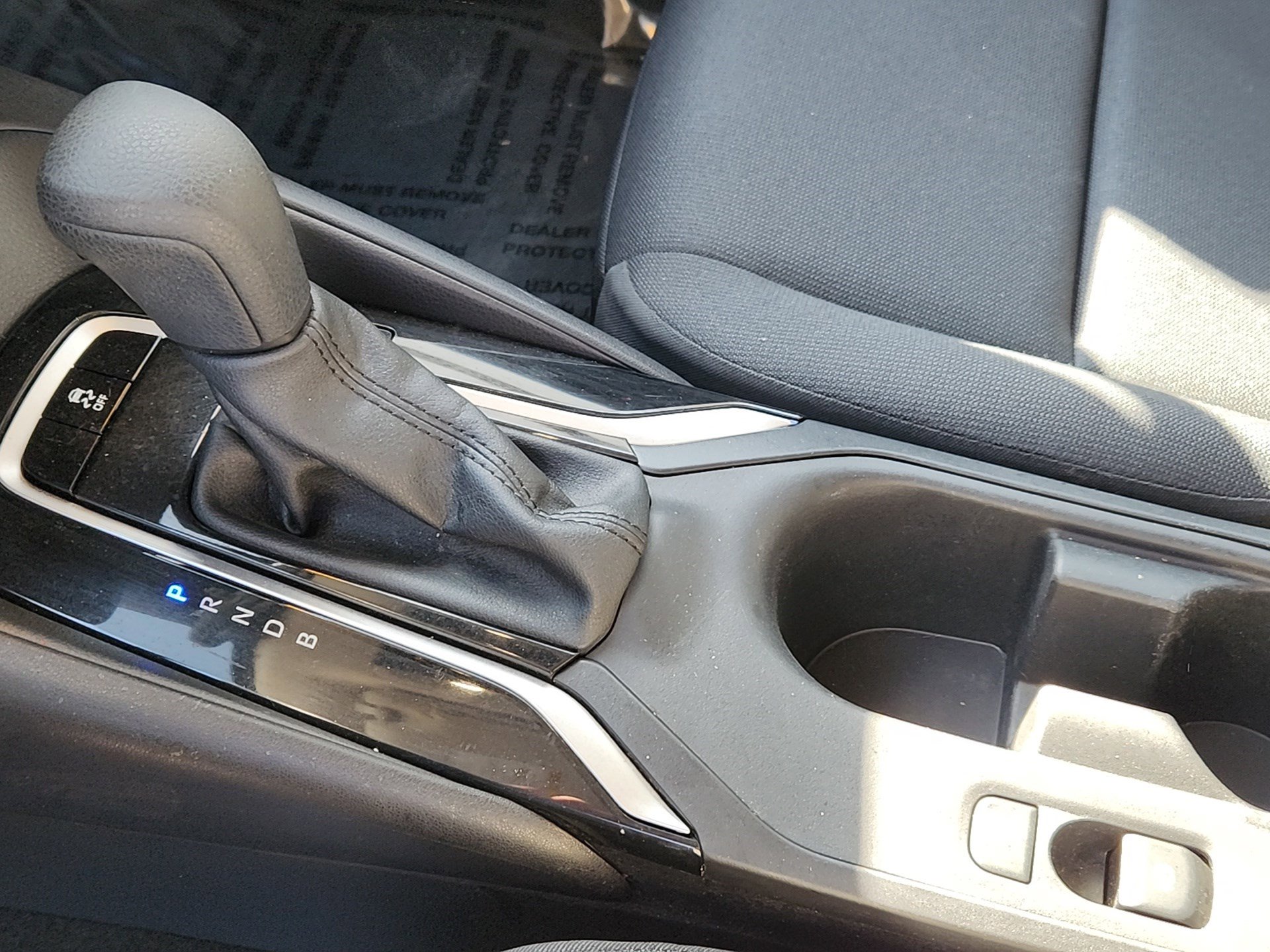 Certified 2025 Toyota Corolla LE image 15