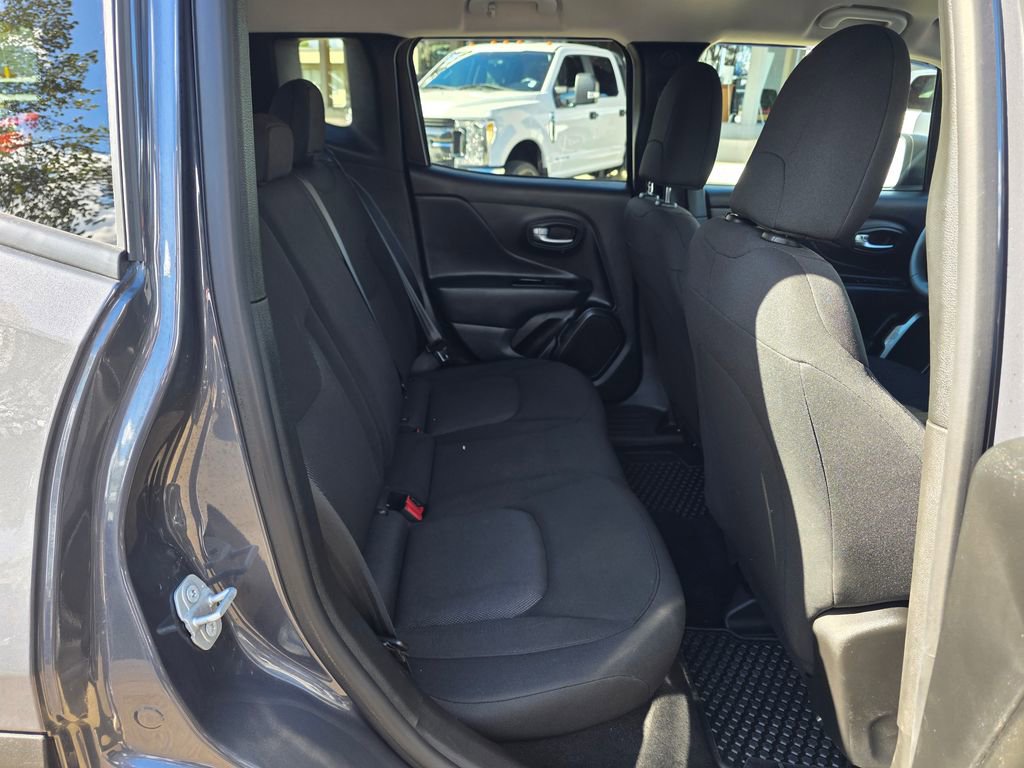 Used 2022 Jeep Renegade Sport w/ Sport Appearance Group image 22