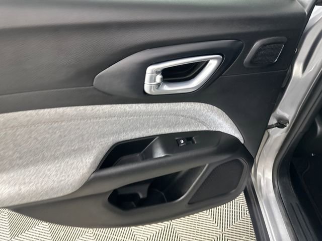 Used 2023 Jeep Compass Latitude w/ Sun and Sound Group image 15