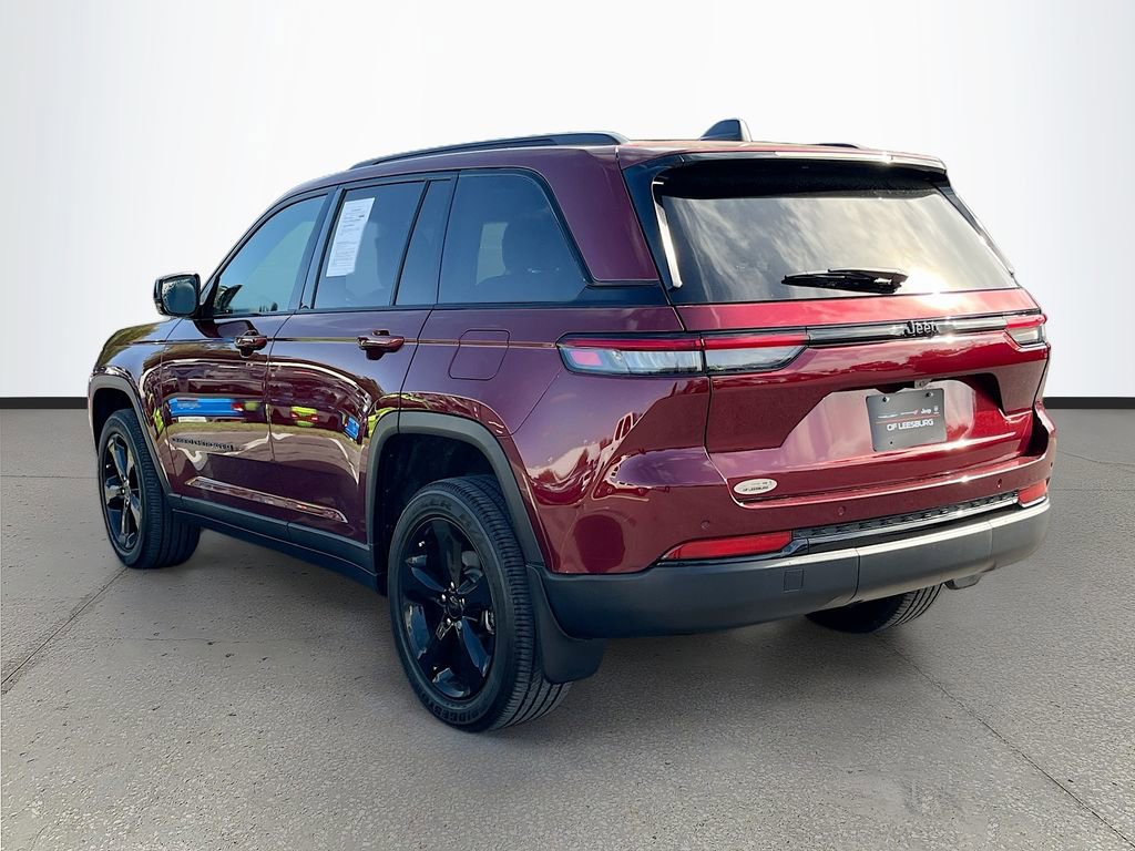 Used 2022 Jeep Grand Cherokee Altitude image 5