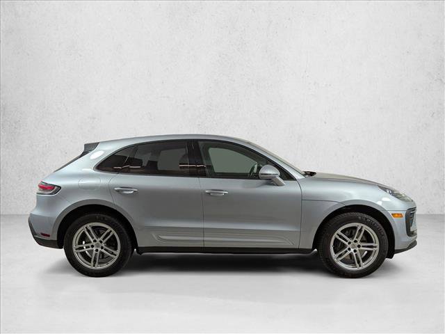 Certified 2025 Porsche Macan Turbo image 8