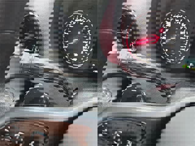 Used 2024 Mercedes-Benz Sprinter 2500 w/ Acoustic Package image 19