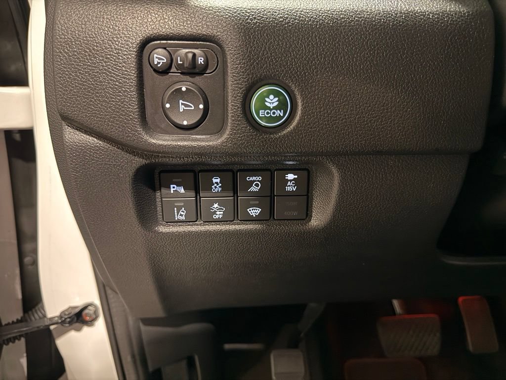 Used 2025 Honda Ridgeline Black Edition image 16