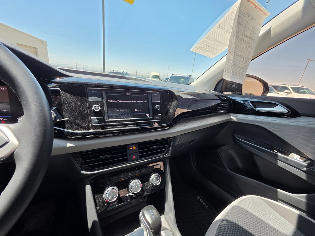 Used 2024 Volkswagen Taos S w/ MDO Package FWD image 13