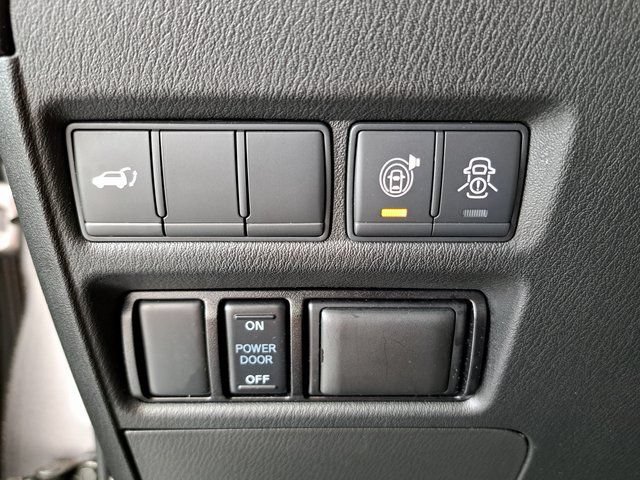 Used 2020 Nissan Armada SL w/ Premium Package AWD/4WD image 13