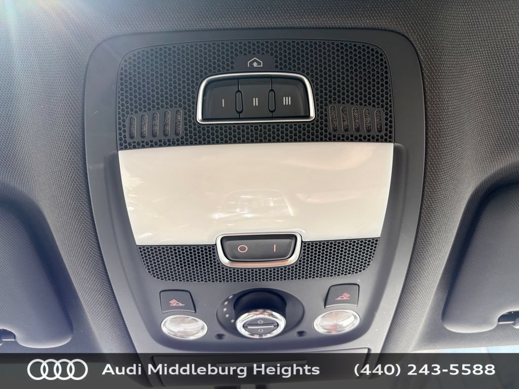 Used 2016 Audi Q5 2.0T Premium Plus w/ Technology Package AWD/4WD image 22