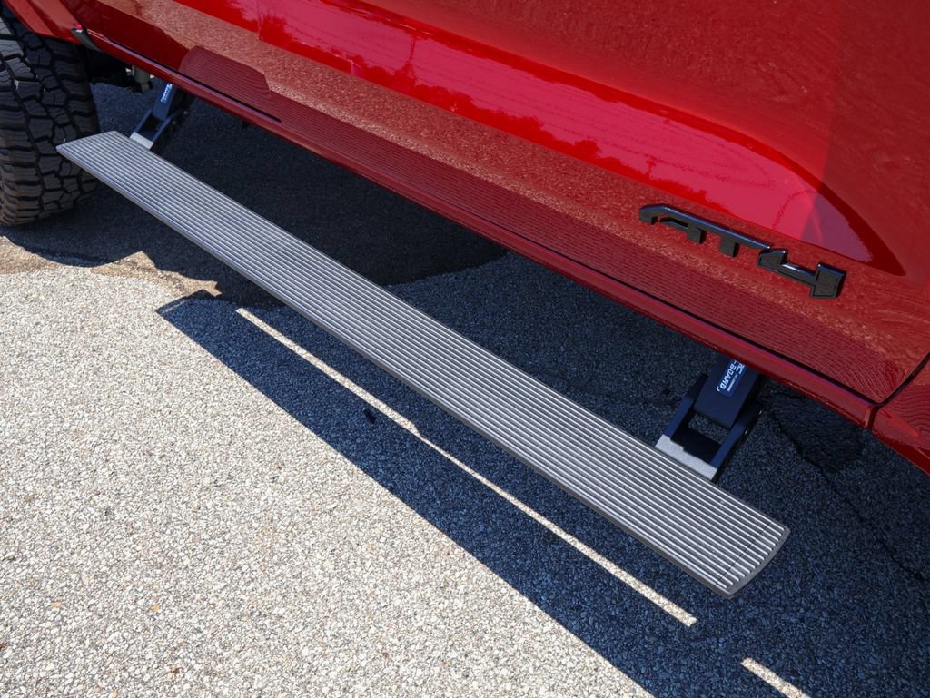 New 2026 GMC Canyon AT4 w/ AT4 Premium Package AWD/4WD image 11