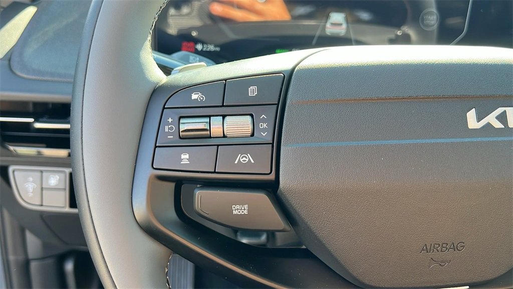 New 2025 Kia EV6 Light image 18