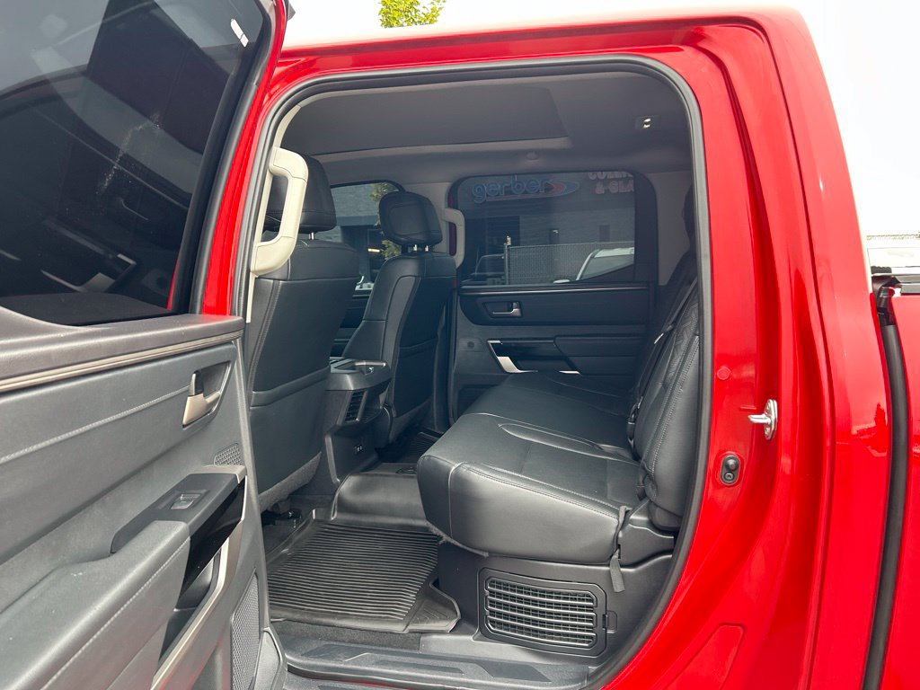 Used 2024 Toyota Tundra Limited AWD/4WD image 19