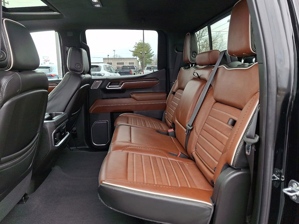 Used 2023 GMC Sierra 1500 Denali Ultimate image 10