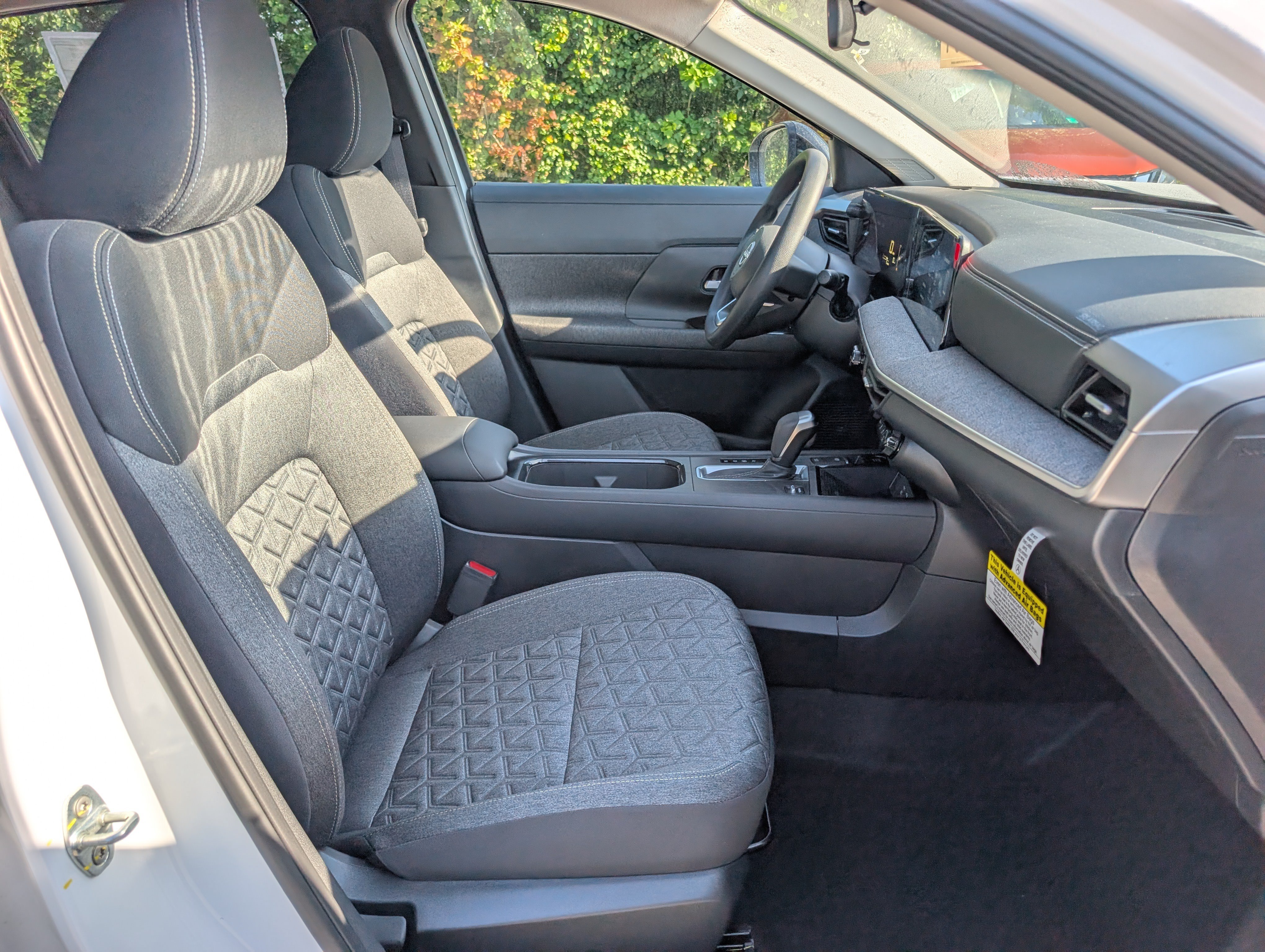 New 2027 Nissan Kicks SV w/ SV Premium Package AWD/4WD image 7