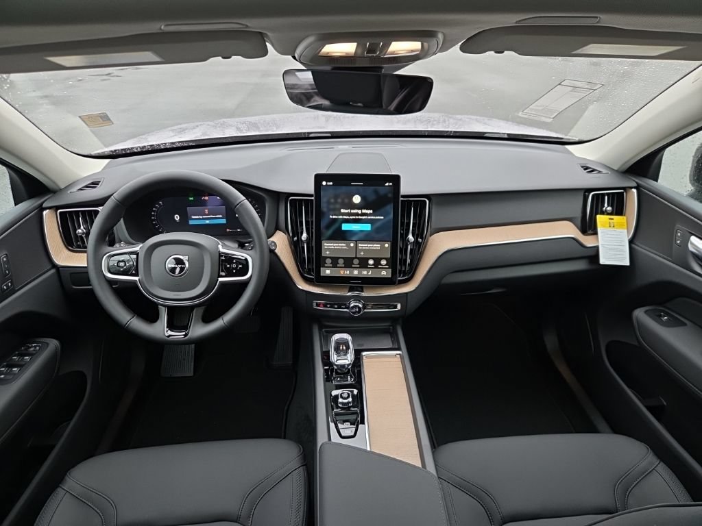 New 2026 Volvo XC60 B5 Core w/ Protection Package Premier AWD/4WD image 5