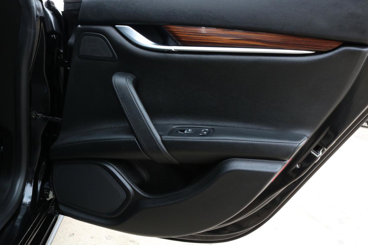 Used 2014 Maserati Ghibli S Q4 AWD/4WD image 42