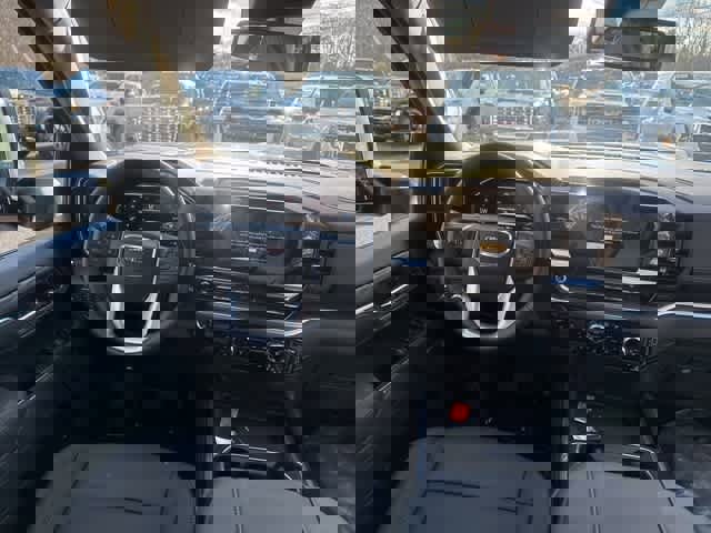 New 2026 GMC Sierra 2500 SLT w/ SLT Convenience Package image 14