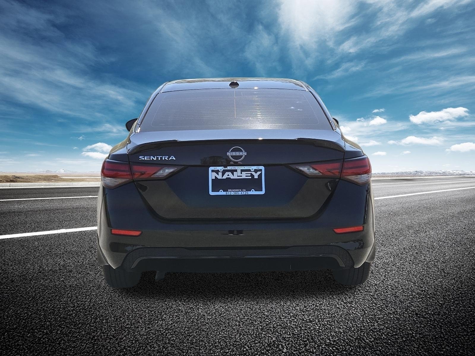 Used 2025 Nissan Sentra SV w/ Trunk Package image 17