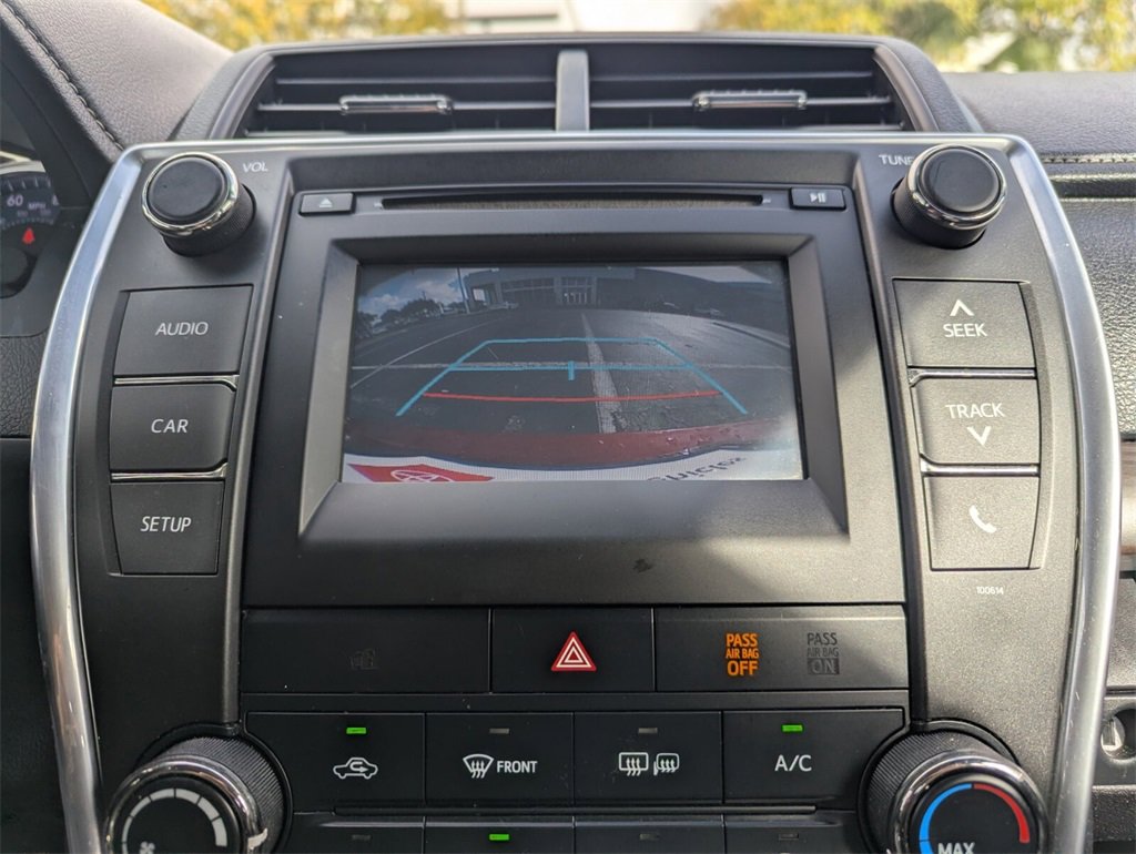 Certified 2017 Toyota Camry LE image 31