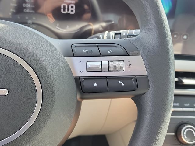 New 2026 Hyundai Tucson SE image 6