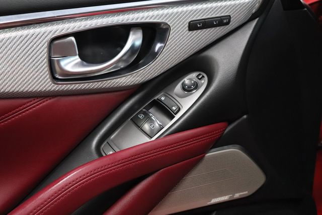 Used 2018 INFINITI Q60 Red Sport 400 w/ Sensory Package 3.0T Sport RWD image 10