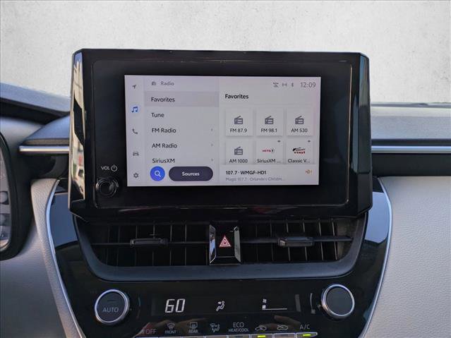 Used 2023 Toyota Corolla LE image 14