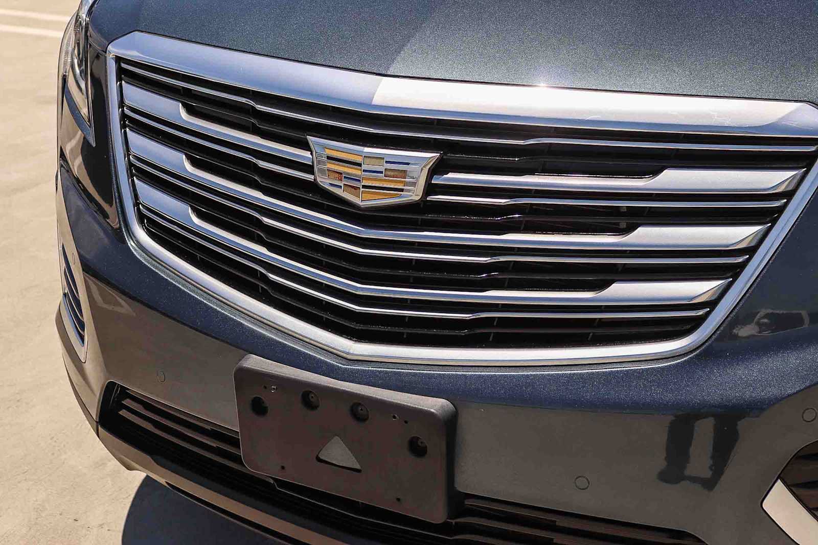 Used 2019 Cadillac XT5 Premium Luxury FWD image 8