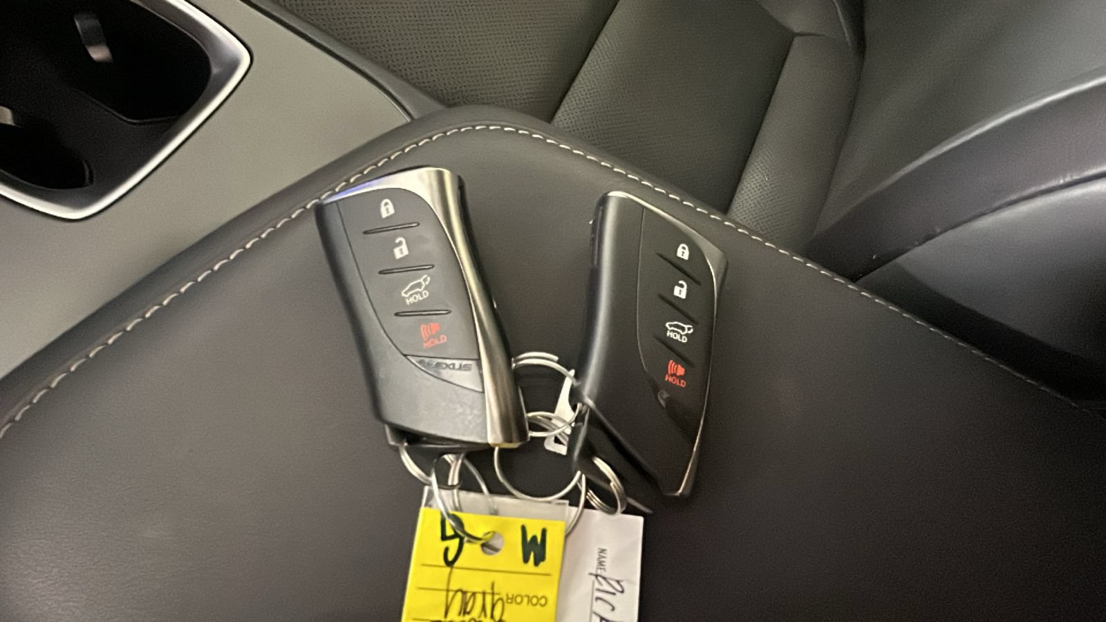 Used 2023 Lexus RZ 450e Premium w/ Technology Package AWD/4WD image 21