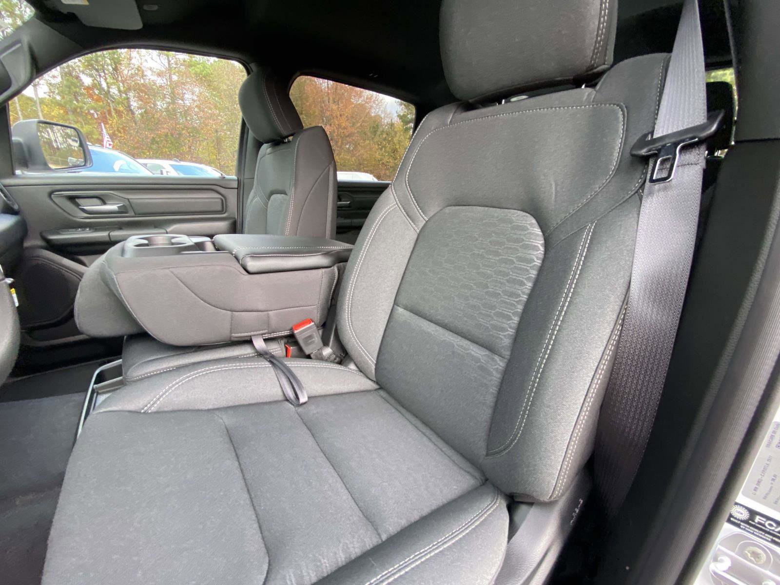 New 2026 RAM 1500 Express image 14