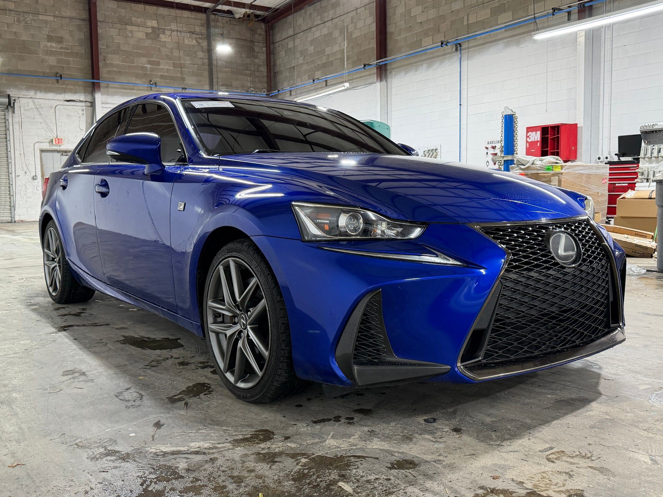 Used 2017 Lexus IS 200t F Sport w/ F Sport Package RWD image 37