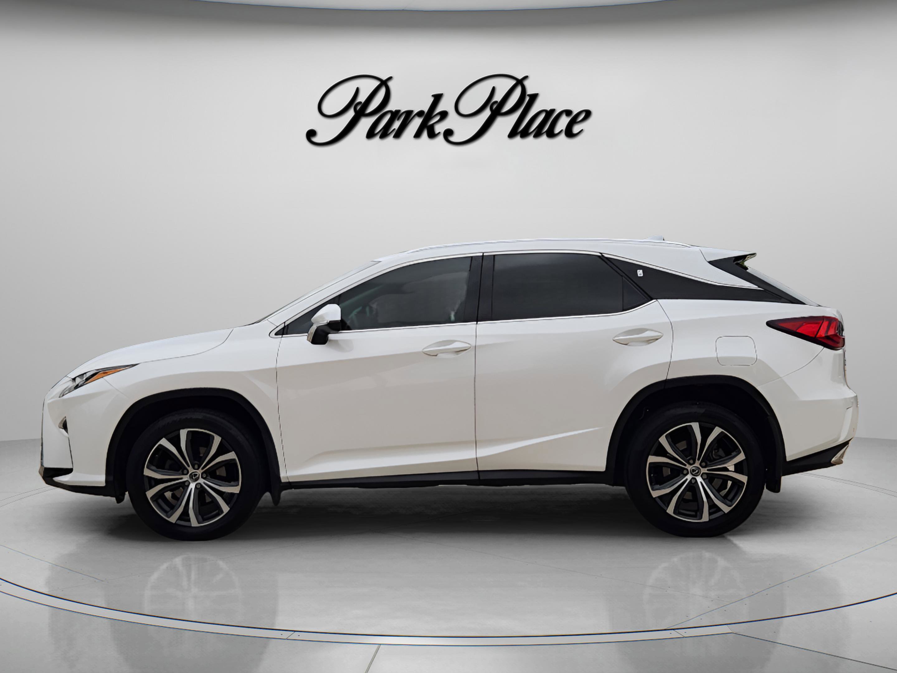 Used 2019 Lexus RX 350 AWD w/ Navigation Package image 2
