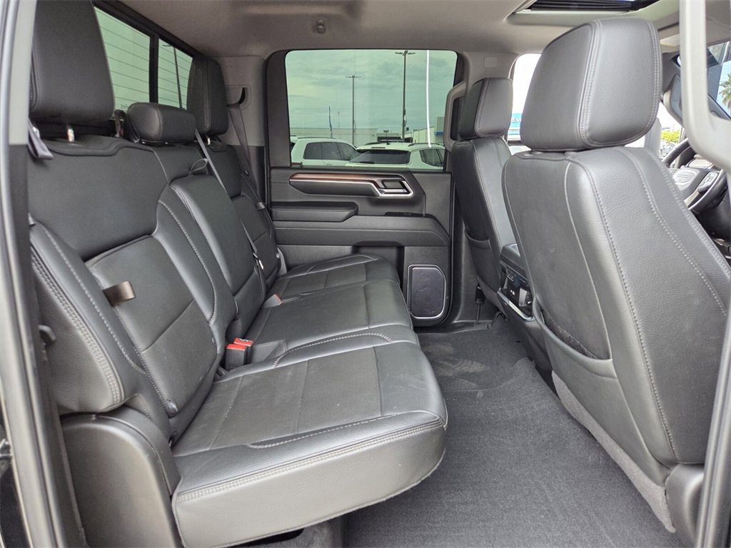 Used 2024 GMC Sierra 2500 Denali w/ Denali Reserve Package image 18