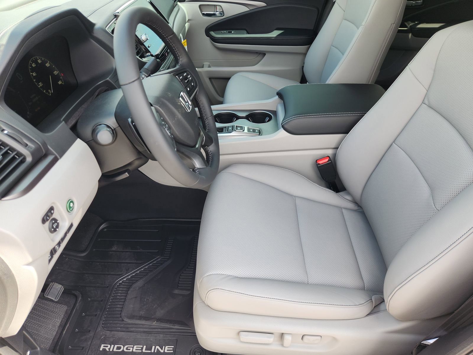 New 2026 Honda Ridgeline RTL image 14