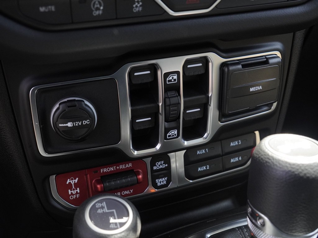 New 2026 Jeep Wrangler Unlimited Rubicon AWD/4WD image 17