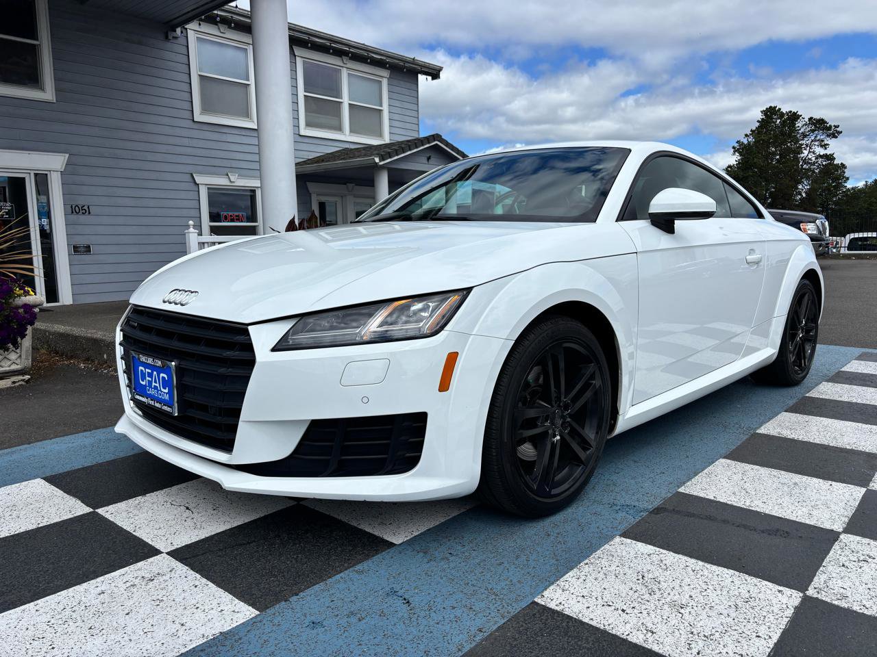 Used 2017 Audi TT 2.0T AWD/4WD image 2