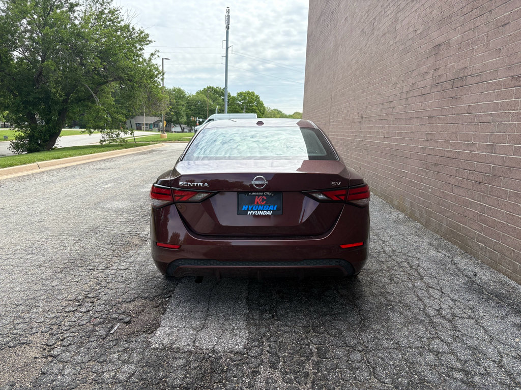 Used 2024 Nissan Sentra SV FWD image 4