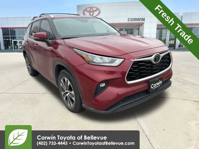 Used 2020 Toyota Highlander XLE