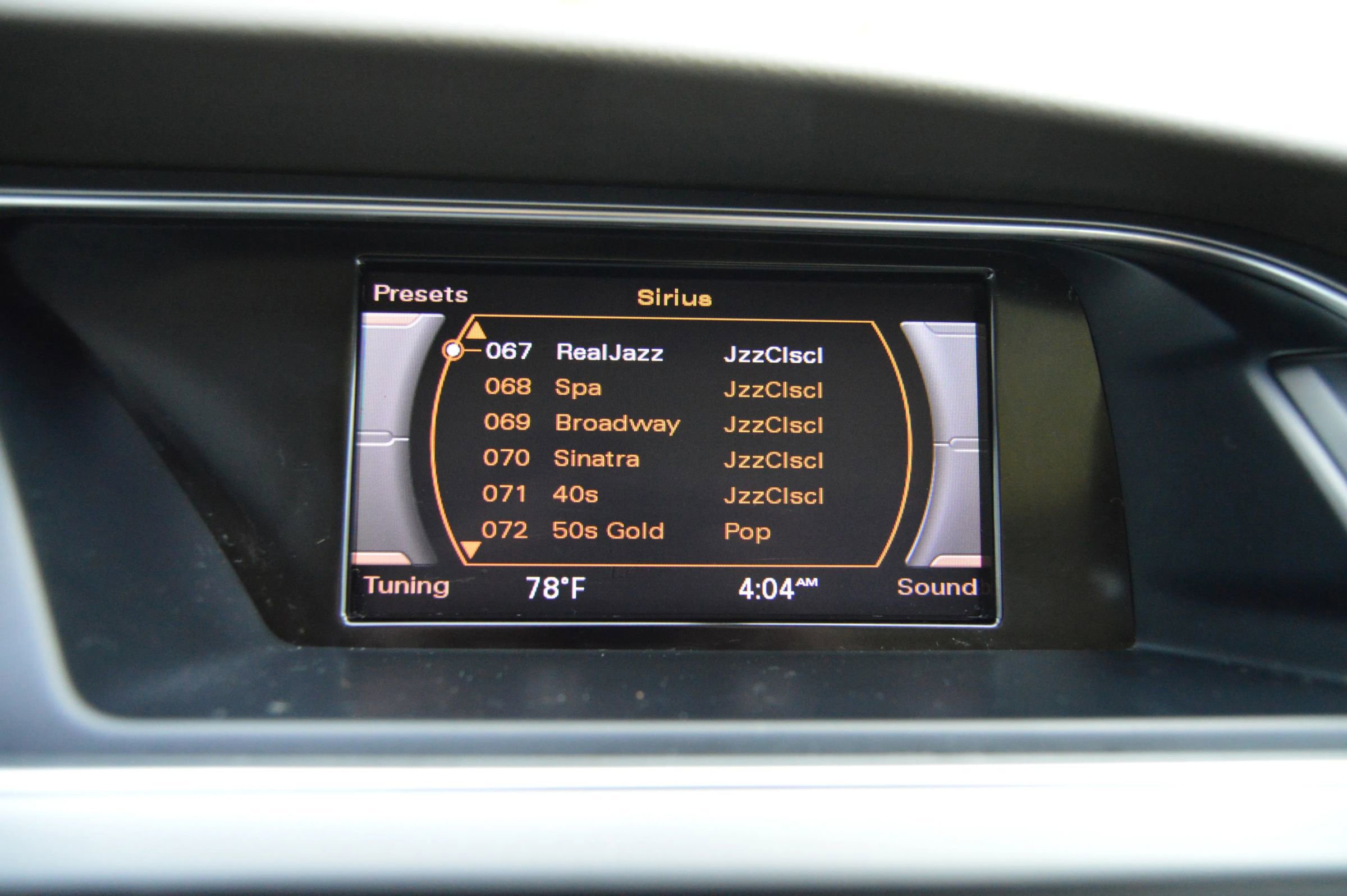 Used 2011 Audi A5 2.0T Premium image 13