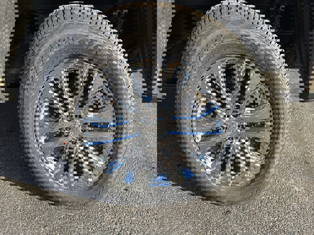 New 2025 Ford F150 King Ranch w/ FX4 Off-Road Package image 9