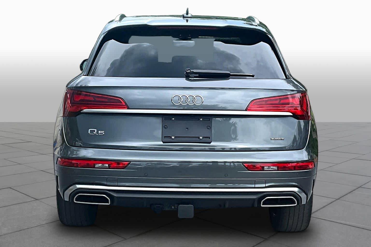 Used 2023 Audi Q5 2.0T Premium Plus w/ Premium Plus Package AWD/4WD image 5