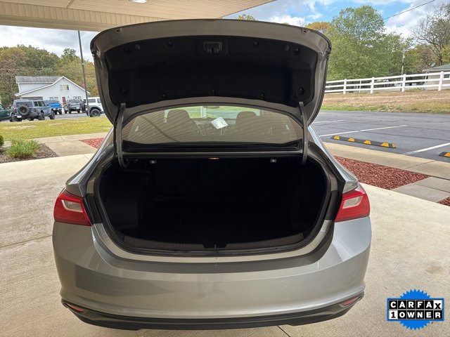 Used 2023 Chevrolet Malibu LT image 22