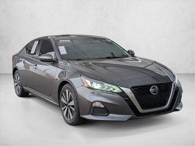 Used 2021 Nissan Altima 2.5 SV image 3